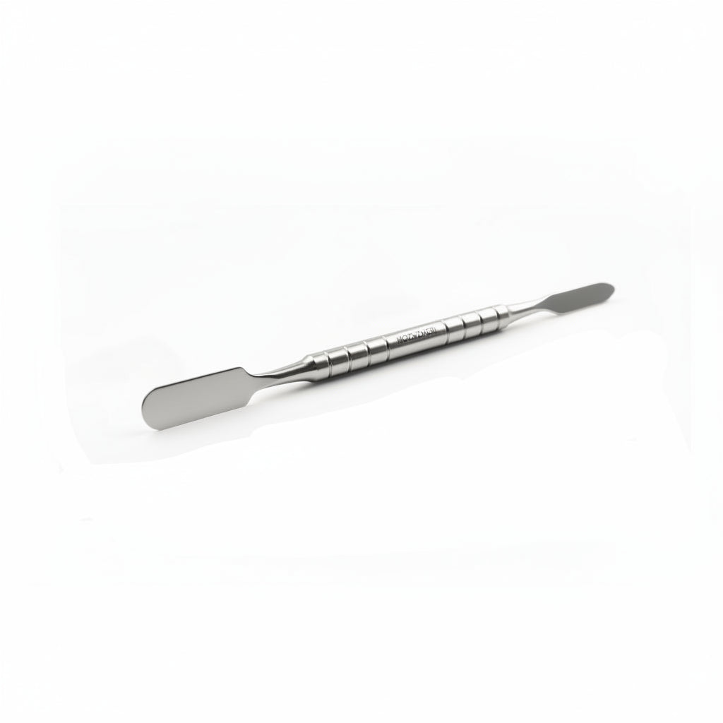 Détail des embouts spade droits de la spatule Mozhzheri en acier inoxydable médical